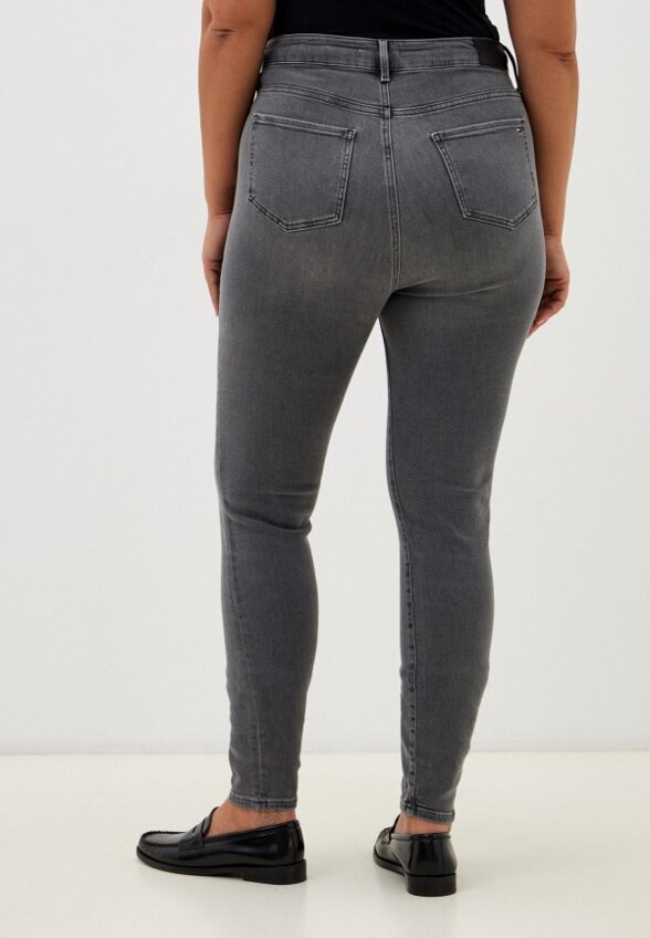 Джинсы Tommy Hilfiger