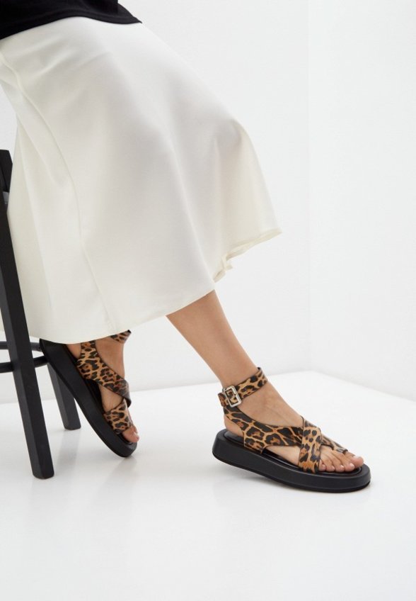 Сандалии Evigi