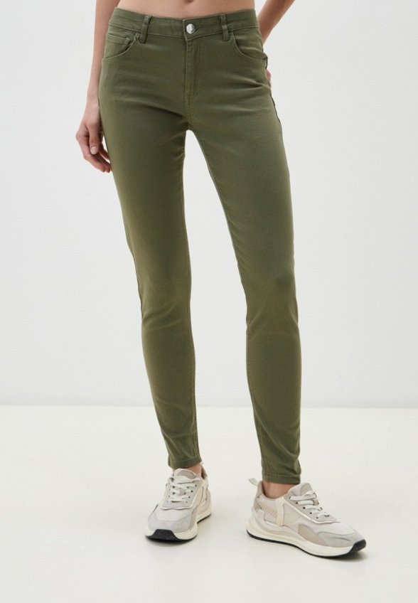 Брюки Terranova