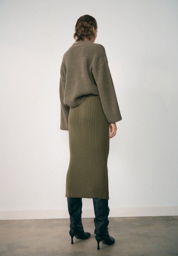 Джемпер Mango