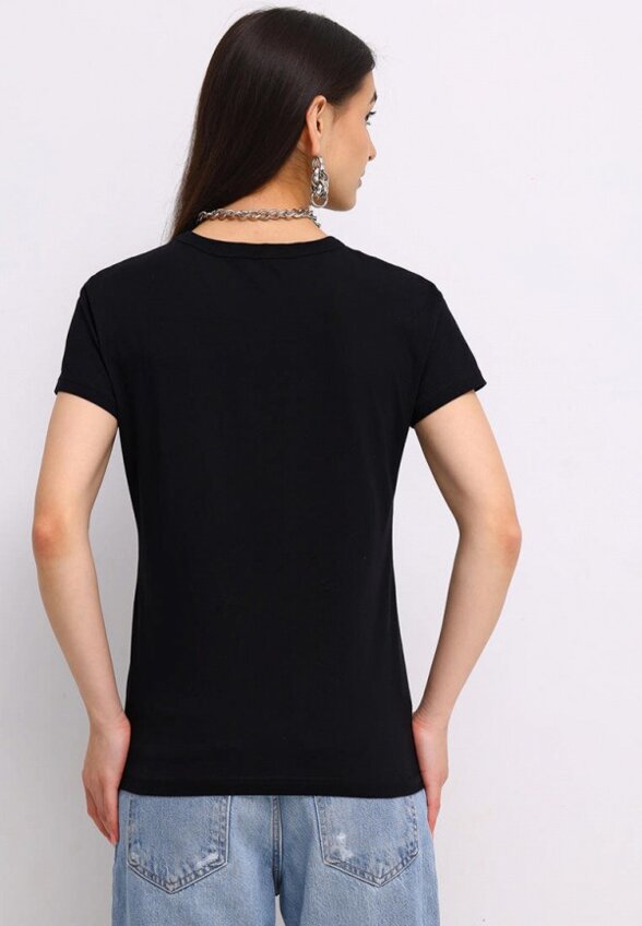 Футболка Апрель