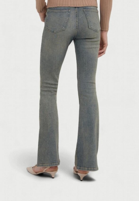 Джинсы Calliope