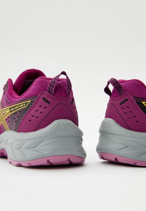 Кроссовки ASICS