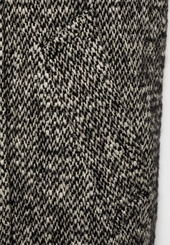 Полупальто Mango