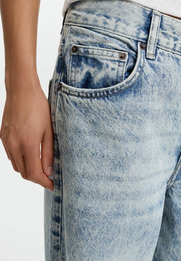 Джинсы Love Republic