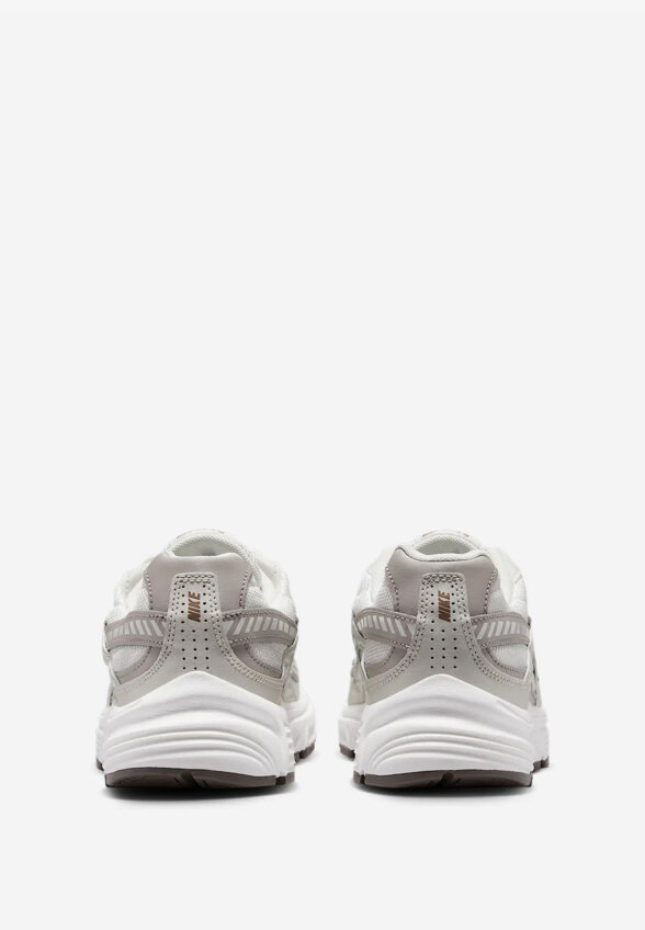 Кроссовки женские Nike Initiator, Серый