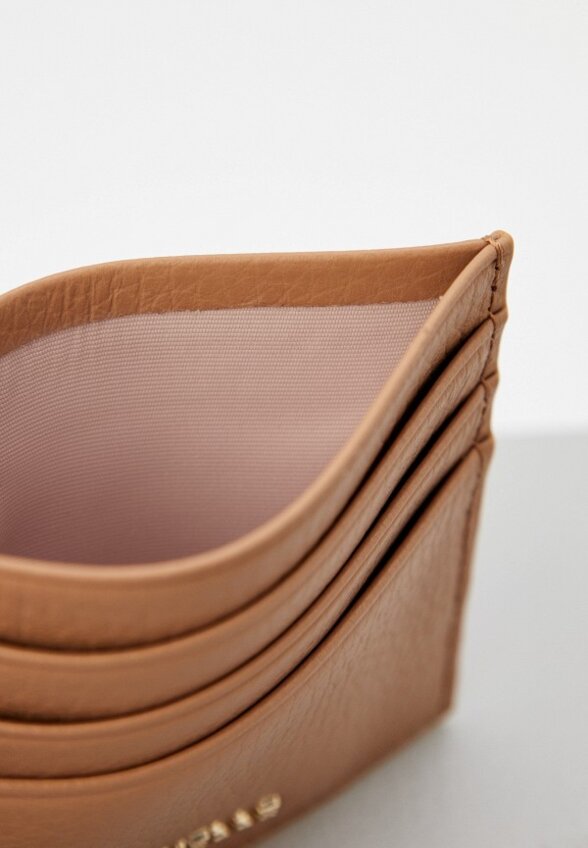 Кредитница Coccinelle