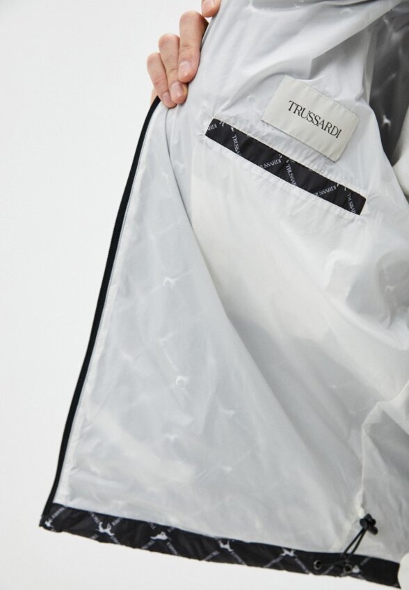 Ветровка Trussardi