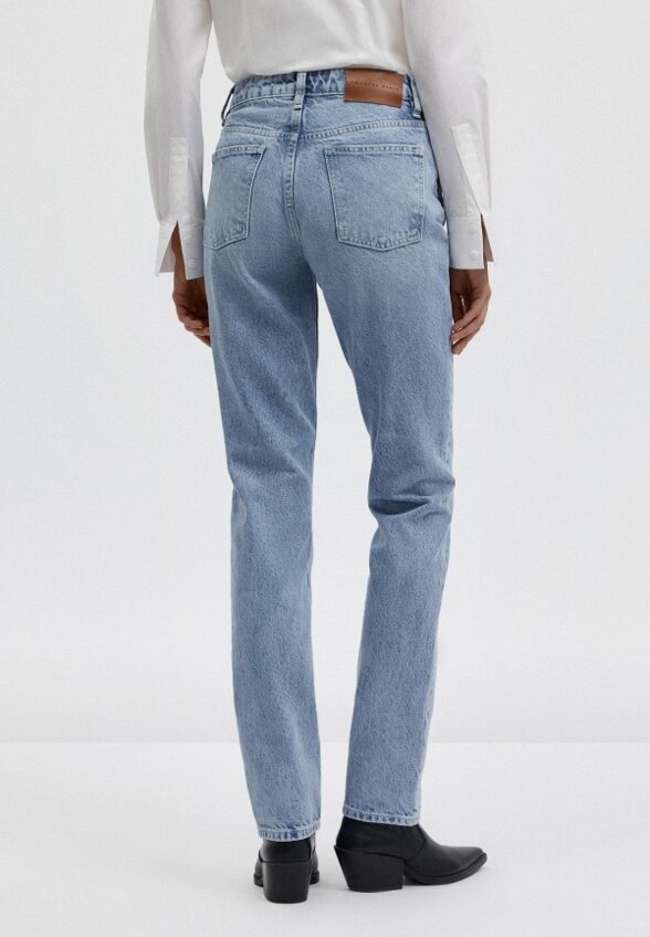 Джинсы Charuel