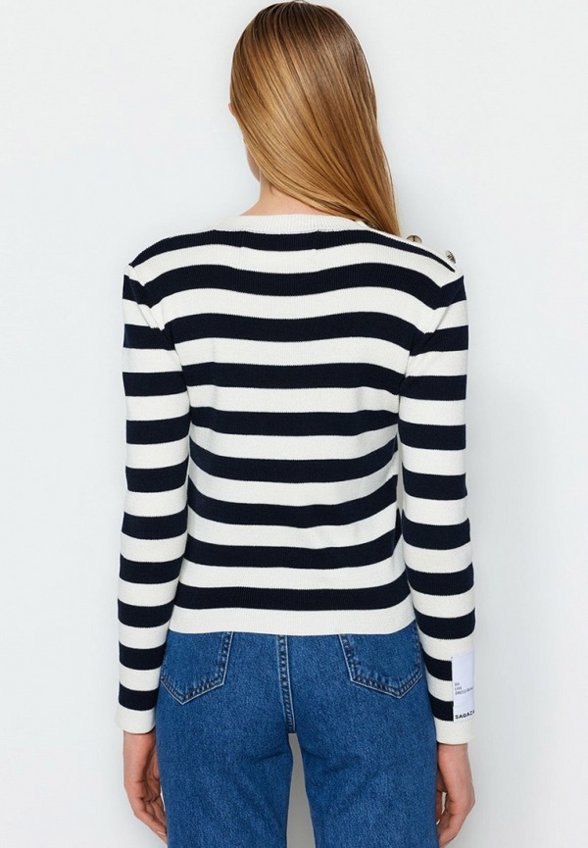 Джемпер Trendyol