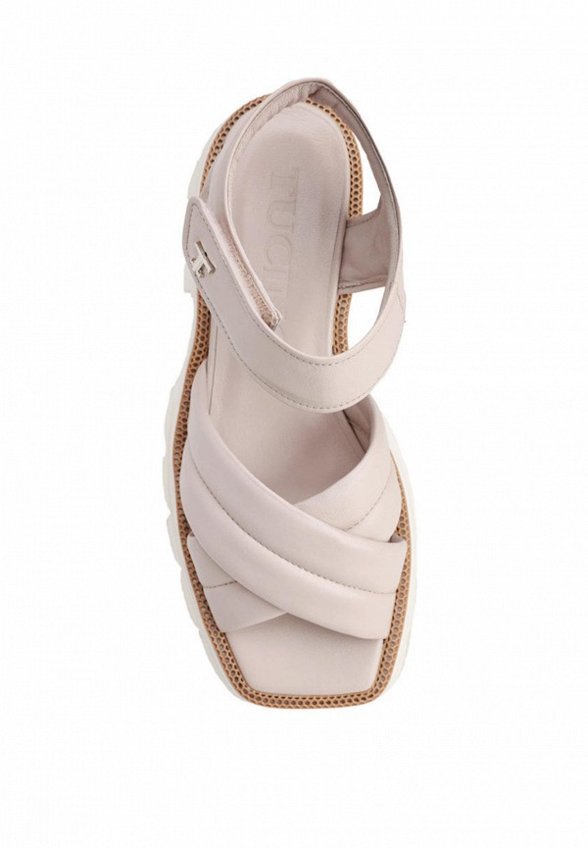 Босоножки Tucino