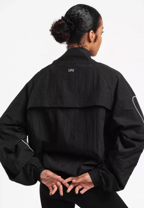 Ветровка Boxraw