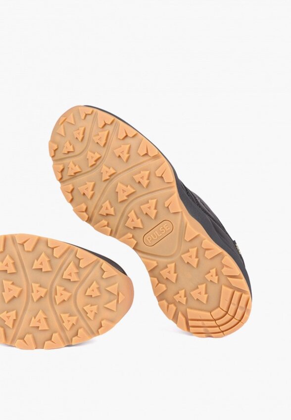 Кроссовки Pulse