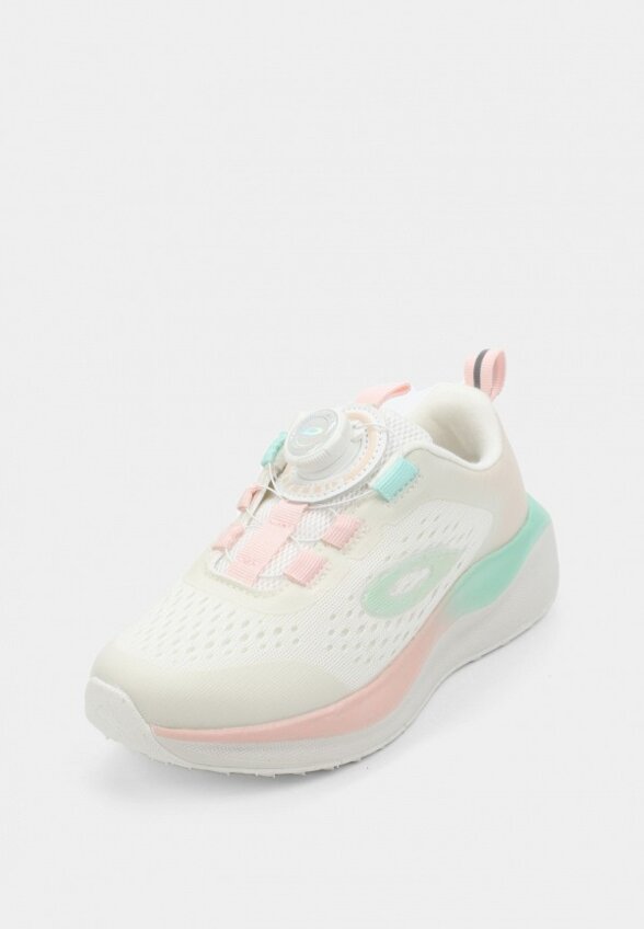 Кроссовки Kari