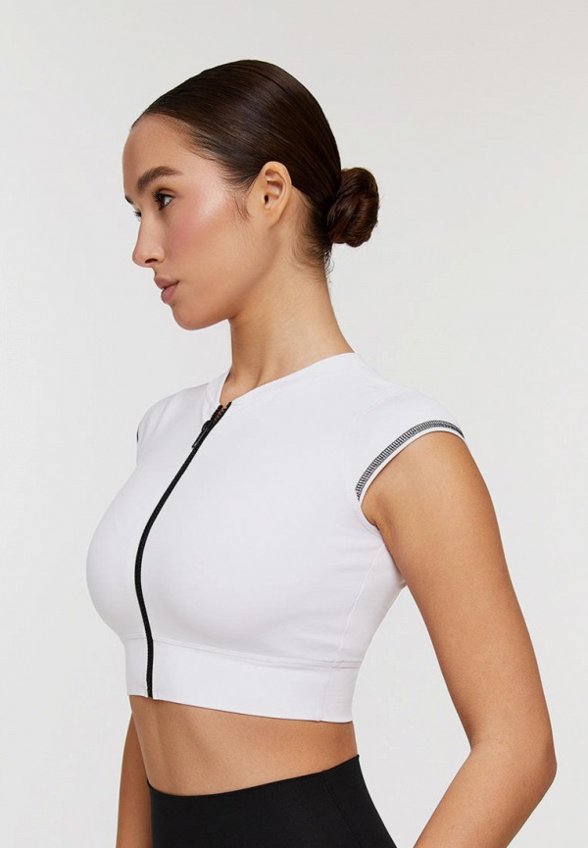 Топ спортивный Fitbomb