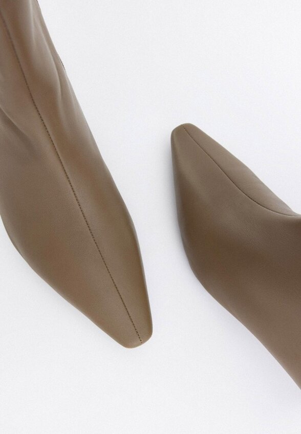 Сапоги Charuel