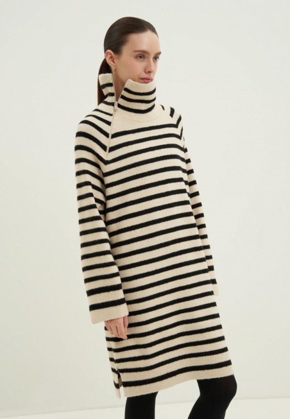 Платье Finn Flare