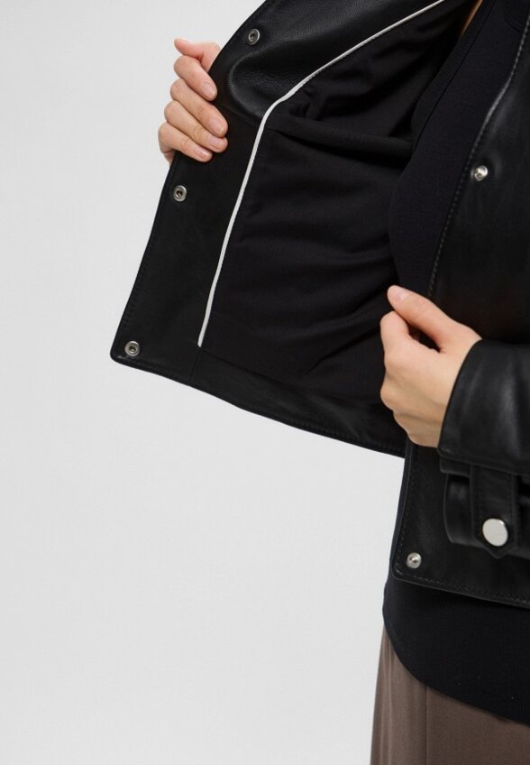 Куртка кожаная Boss