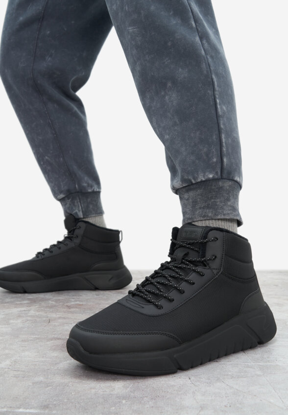 Кроссовки утепленные мужские GSD One 2 Mid Wtr, Черный