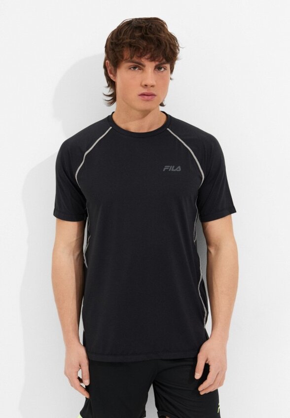 Футболка спортивная Fila