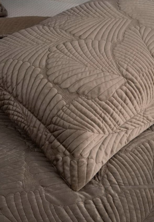 Комплект с покрывалом Sofi De Marko