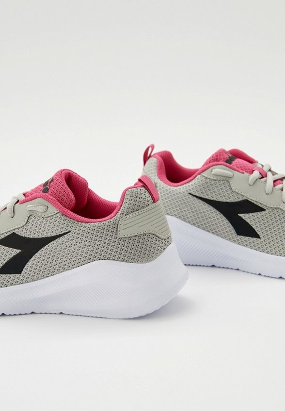 Кроссовки Diadora