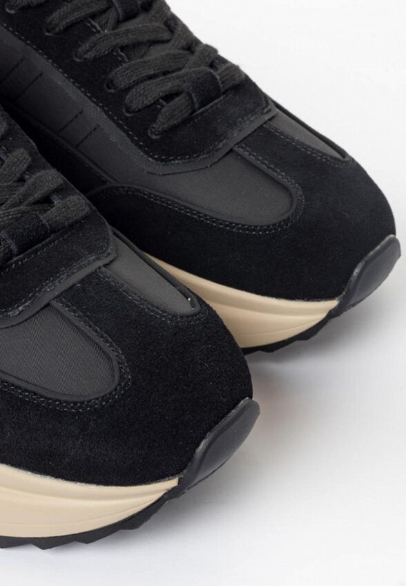 Кроссовки Niota Line