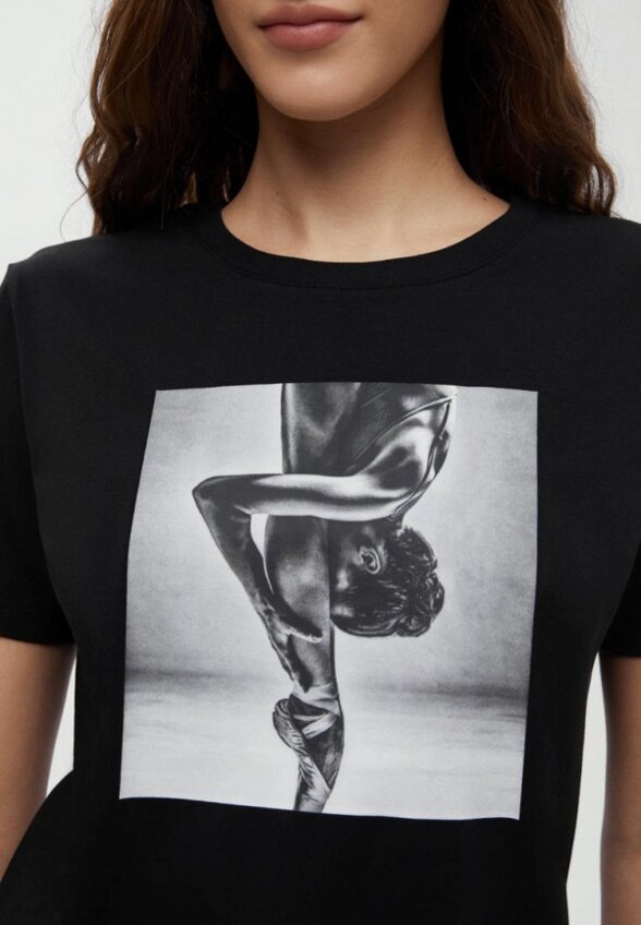 Футболка Finn Flare