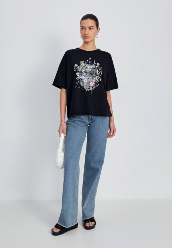 Футболка Finn Flare