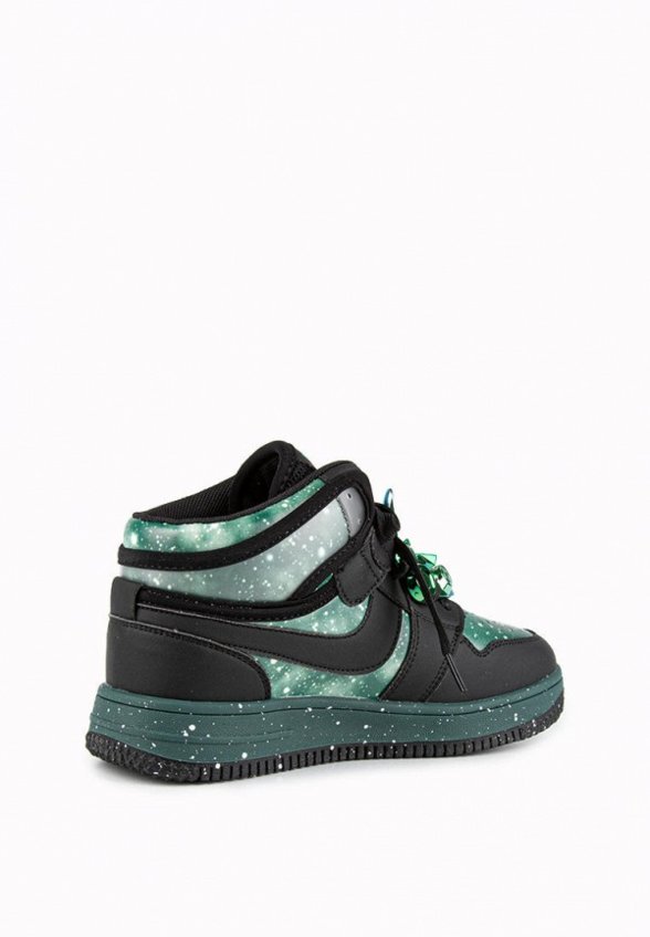 Кроссовки Kapika