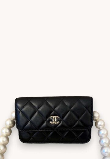 Chanel WOC