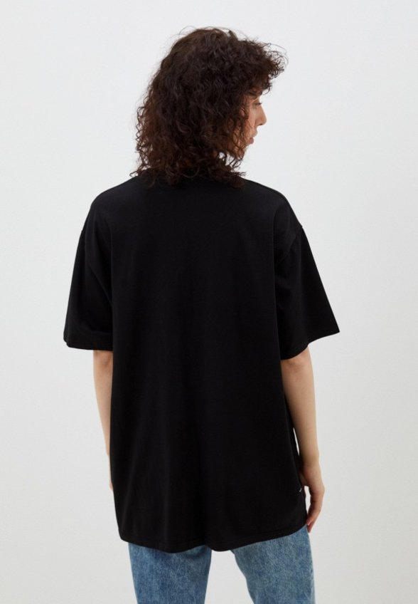 Футболка и цепь Lawwa