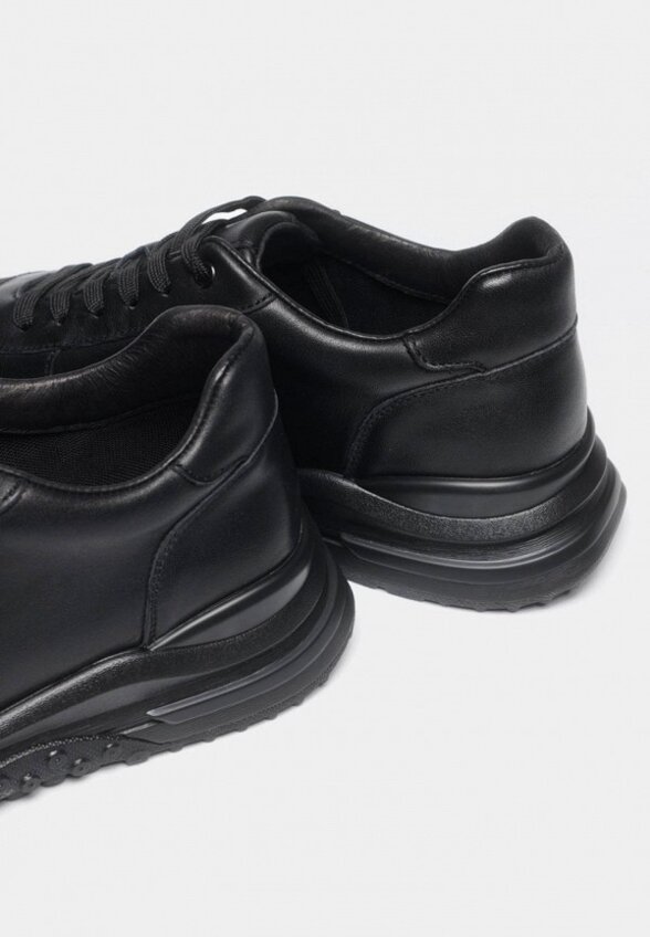 Кроссовки Bruno Renzoni