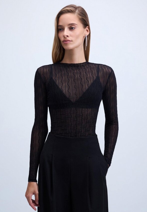 Джемпер Zarina