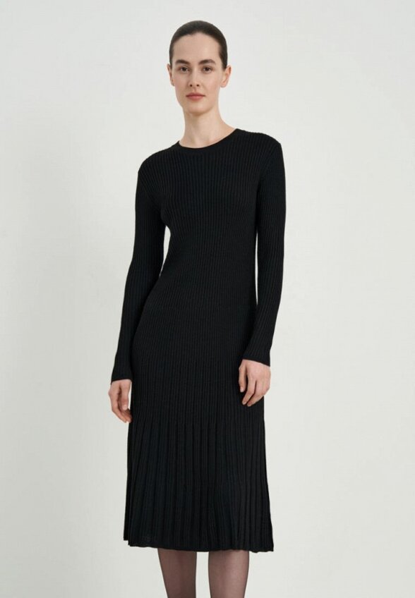 Платье Finn Flare