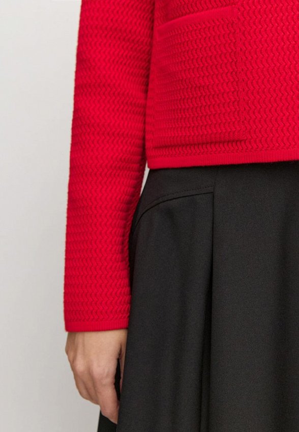 Жакет 99Colorspace