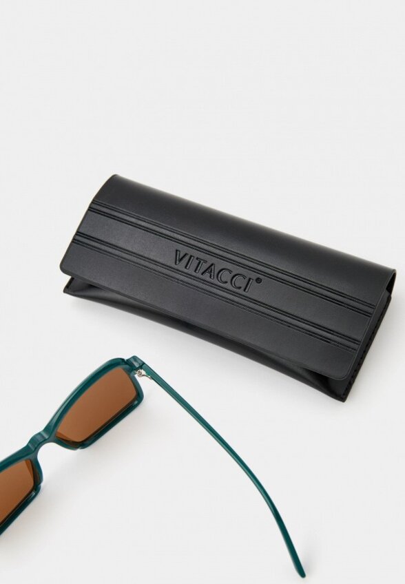 Очки солнцезащитные Vitacci