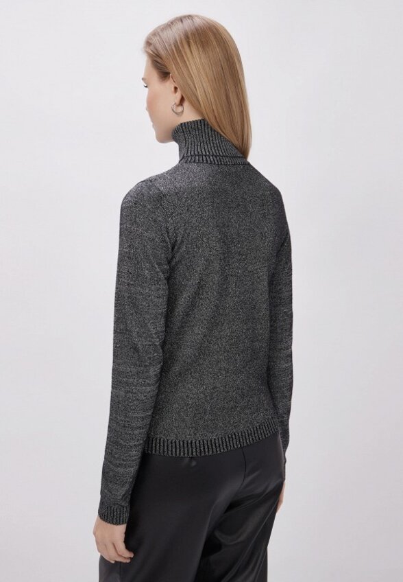 Водолазка Modis