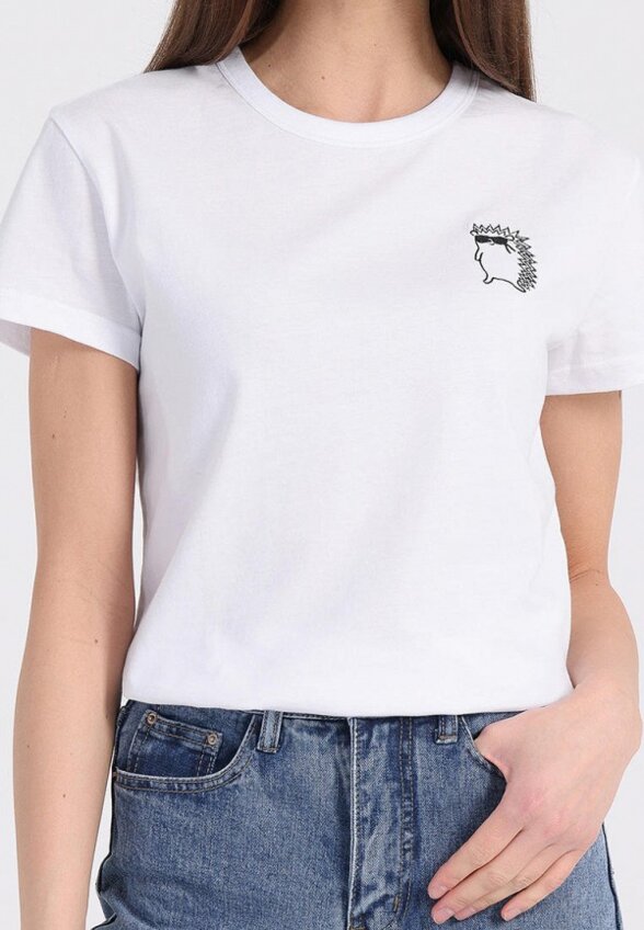 Футболка Апрель