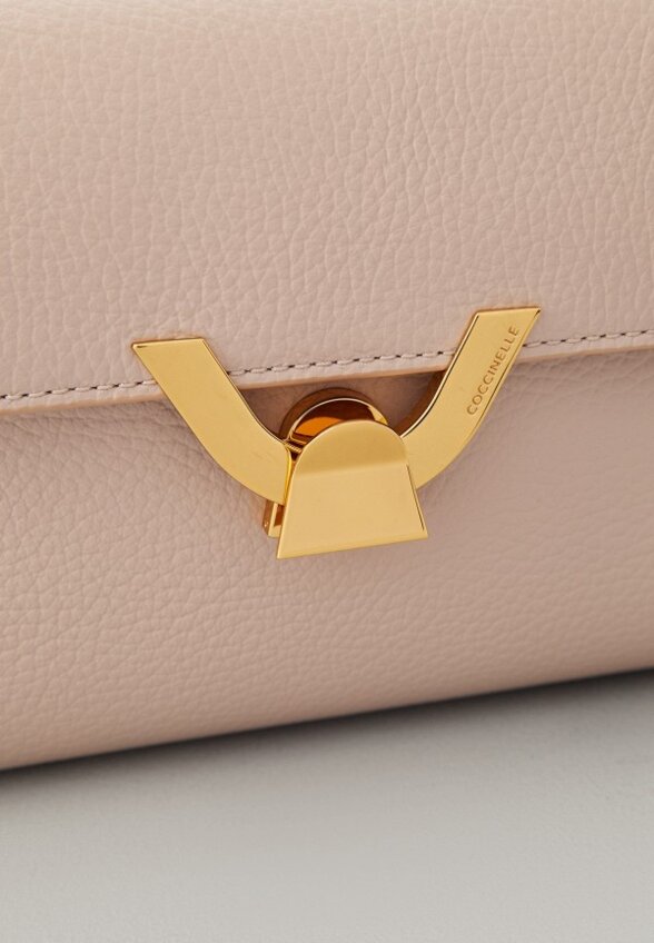 Сумка Coccinelle