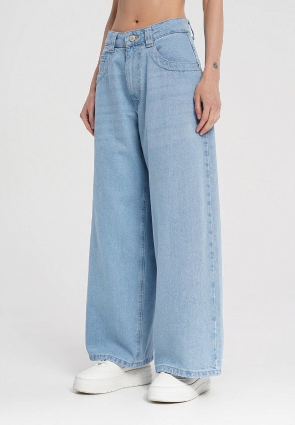 Джинсы Твое