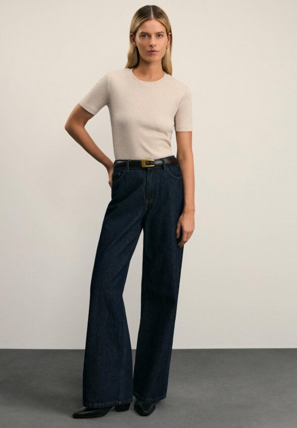 Футболка Zarina