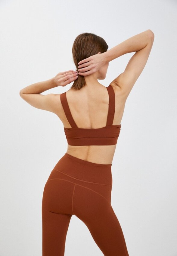 Топ спортивный Nativos