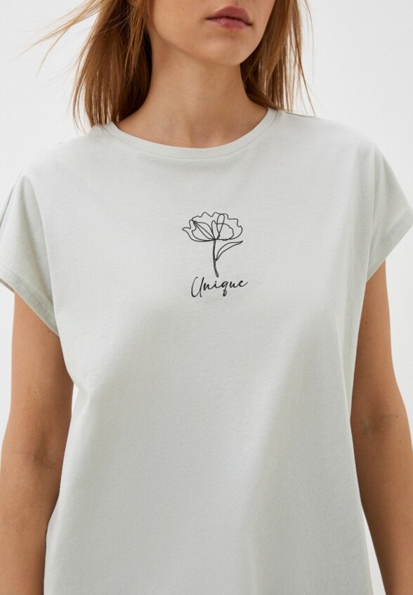 Футболка Colin's