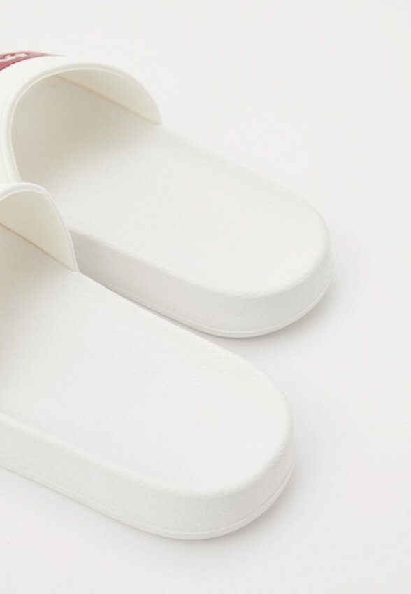 Сланцы Levi's®