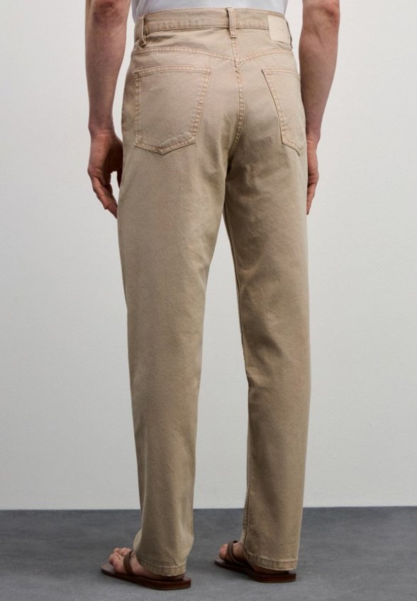 Джинсы Zrn Man