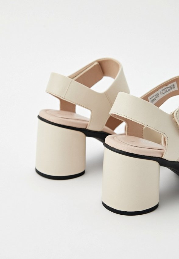 Босоножки Ecco