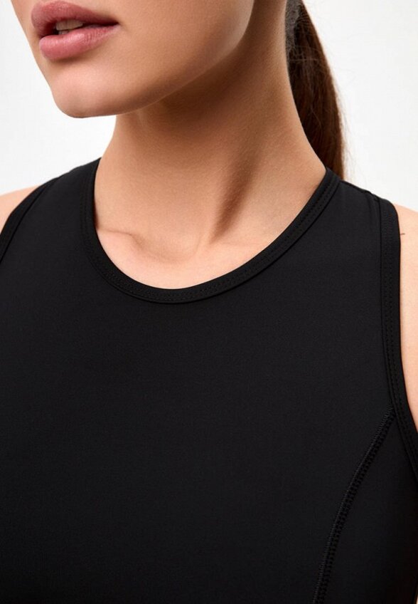 Топ спортивный Fitbomb