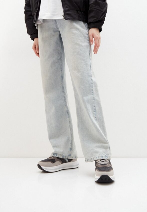 Кроссовки Voile Blanche