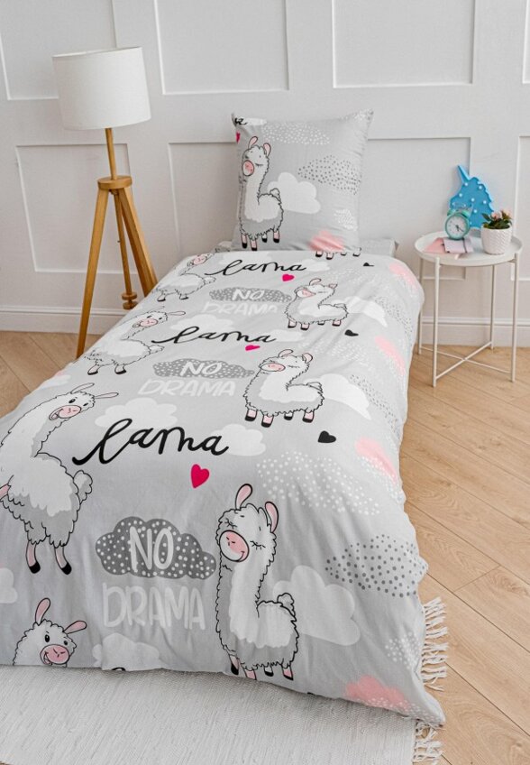 Постельное белье 1,5-спальное Павлинка